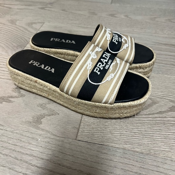 Prada slide sandal - Picture 2 of 3